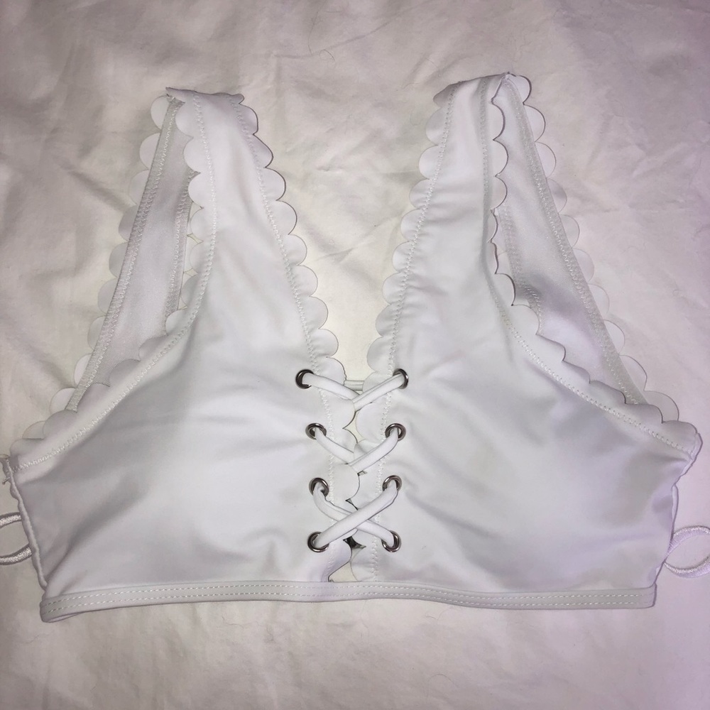 White Bikini Top with Scalloped Edges